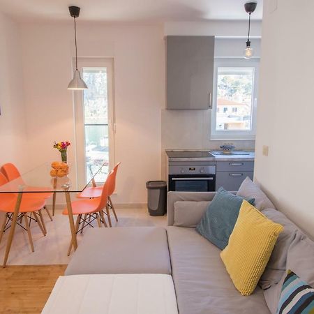 Mary Apartment Omiš Екстериор снимка