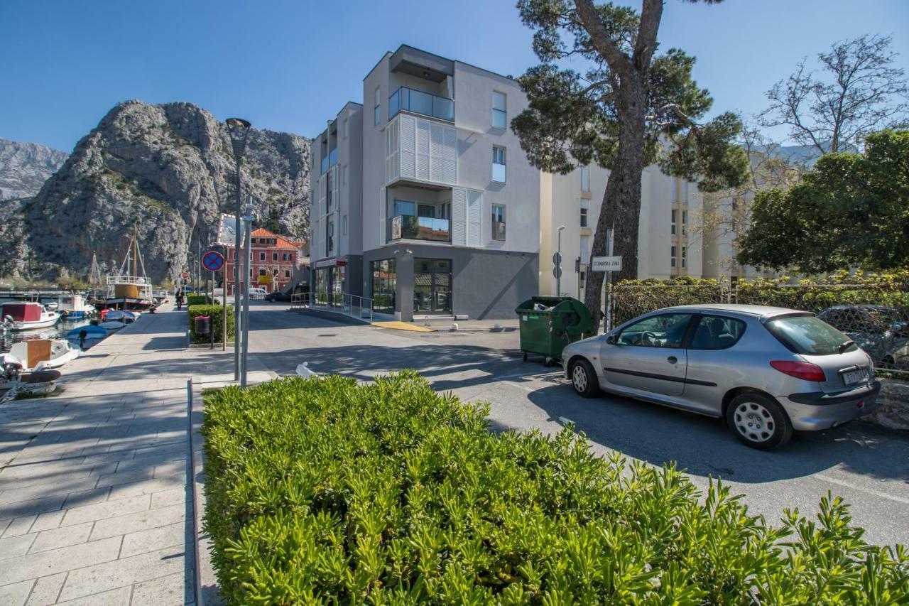 Mary Apartment Omiš Екстериор снимка